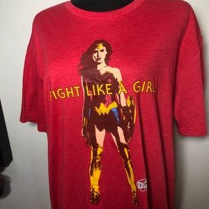 New Graphic Tee Super Women XL Fight Like a Women Red Short sleeves tee graphic